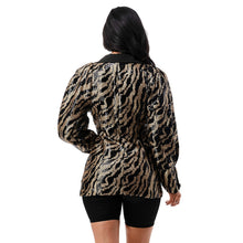 Load image into Gallery viewer, Plus Sequin Puff Long Sleeve Blazer
